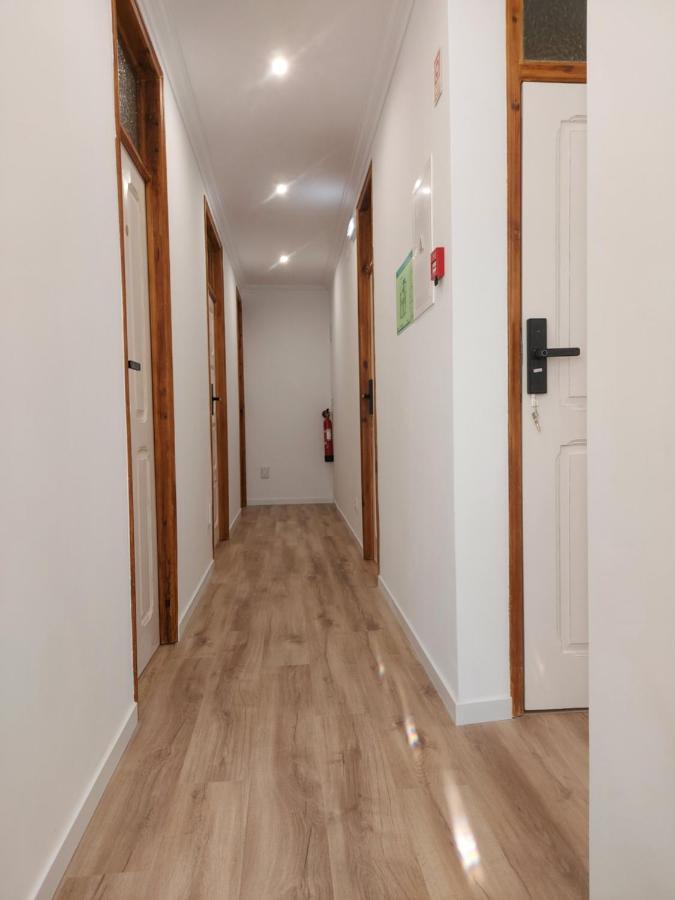 Wolley - Peniche Guesthouse 2 Esterno foto